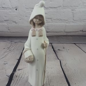 Lladro hooded shepherd girl